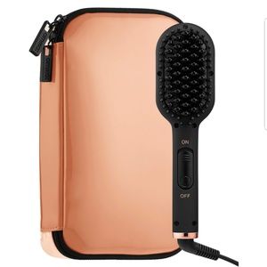 Amika mini straightening brush